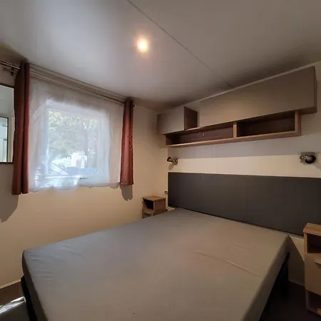 Mobil-home Confort 4-6 Pers, Piscine Chauffee, Proche - Fr-1-777-1 Дом отдыха Сен-Жан-де-Мон